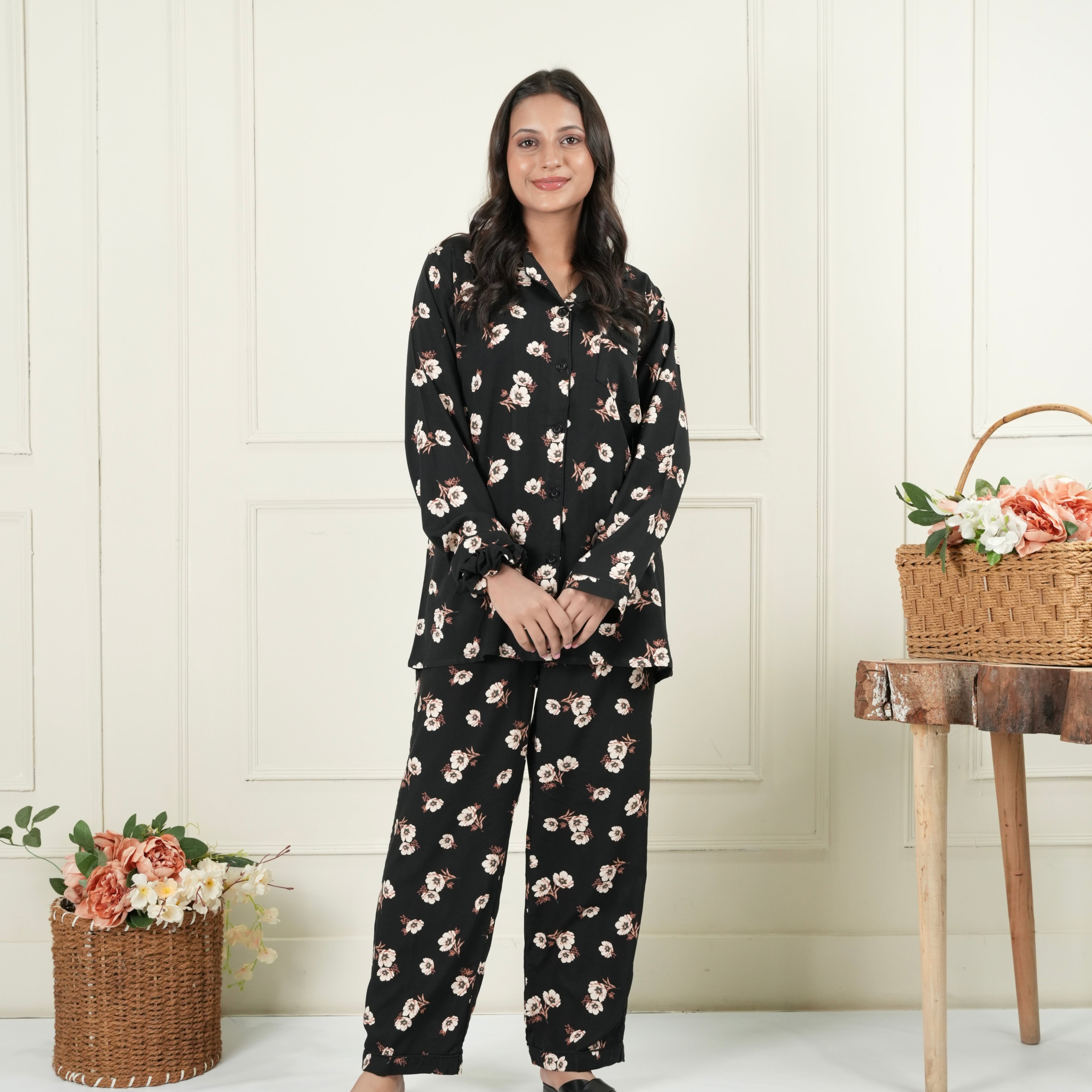 Mocha Blooms Sleepwear