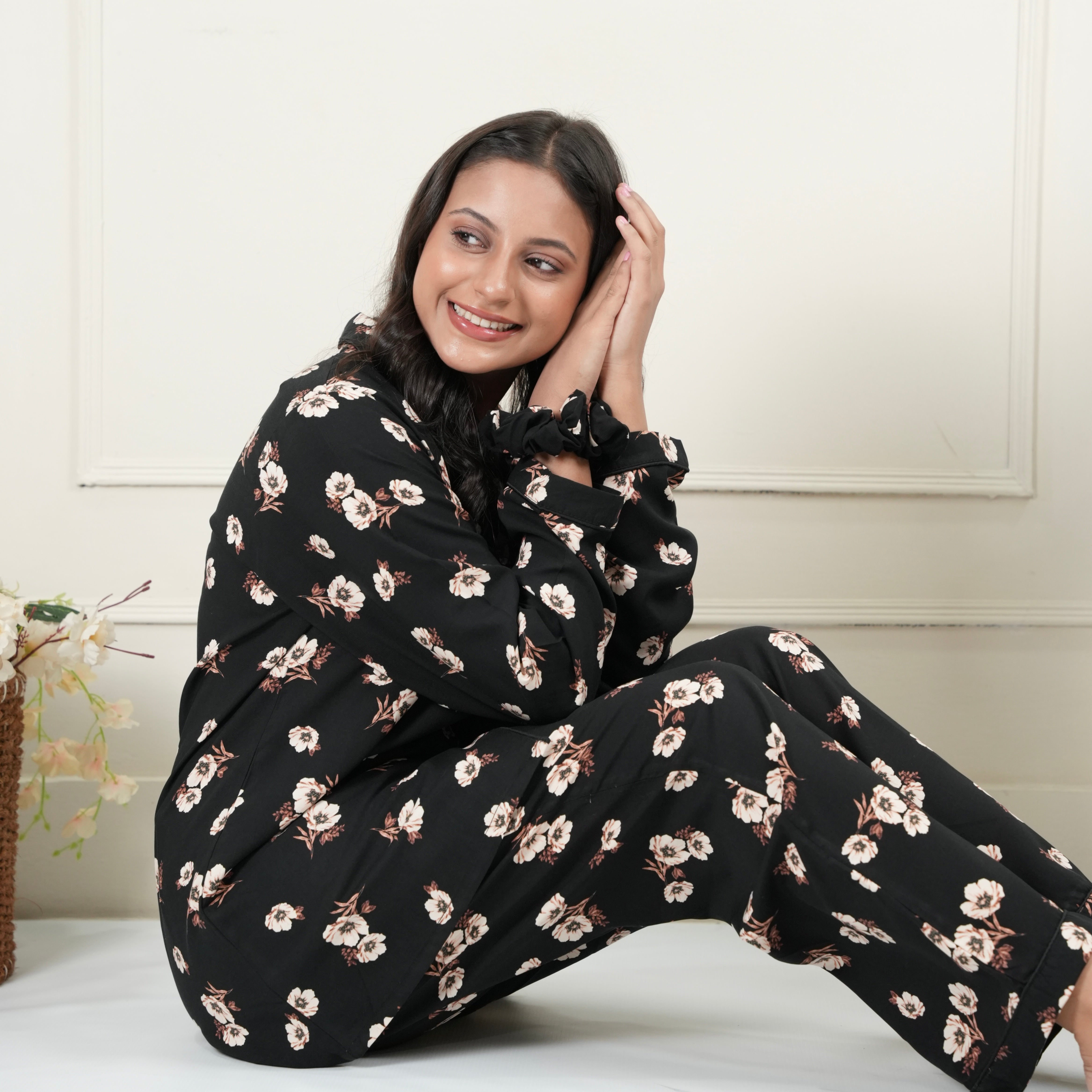 Mocha Blooms Sleepwear